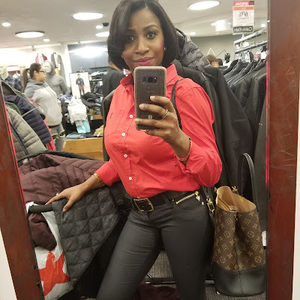 Meet your Posher, Morena